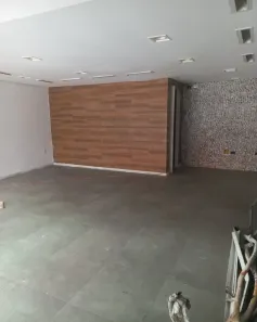 Ponto Comercial para alugar, 80m² no Centro, Macaé