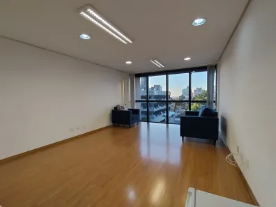 Sala Comercial à venda, 32m² no Moinhos de Vento, Porto Alegre