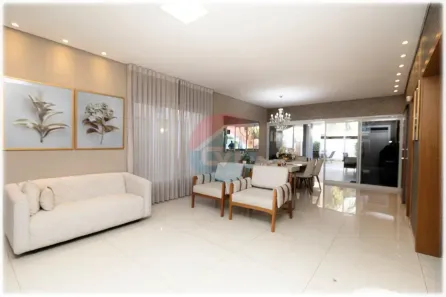 Casa de Condomínio com 3 Quartos à venda, 292m² no Jardim Itália, Cuiabá