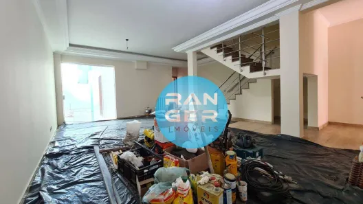 Casa com 4 Quartos para alugar, 420m² no Campo Grande, Santos