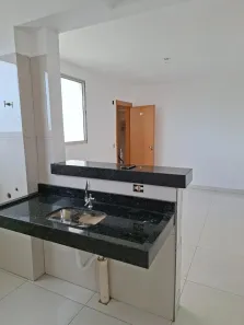 Apartamento com 2 Quartos à venda, 40m² no Chácaras Tubalina e Quartel, Uberlândia
