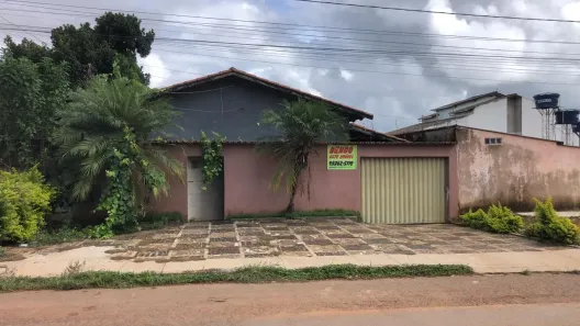 Casa com 3 Quartos à venda, 360m² no Jardim Alvorada, Anápolis