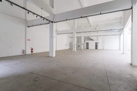 Galpão/Depósito/Armazém para alugar, 350m² no Vila Metalúrgica, Santo André
