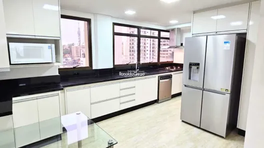 Apartamento com 3 Quartos à venda, 210m² no Sumaré, São Paulo