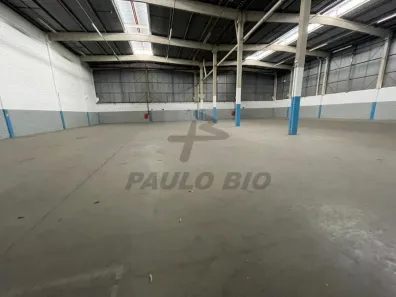 Galpão/Depósito/Armazém para alugar, 2598m² no Jardim Itaquiti, Barueri