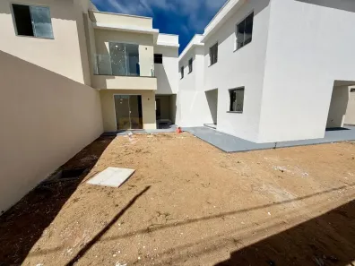 Casa com 2 Quartos à venda, 172m² no Residencial Centro da Serra, Serra
