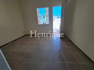 Casa com 2 Quartos à venda, 55m² no Bangu, Rio de Janeiro