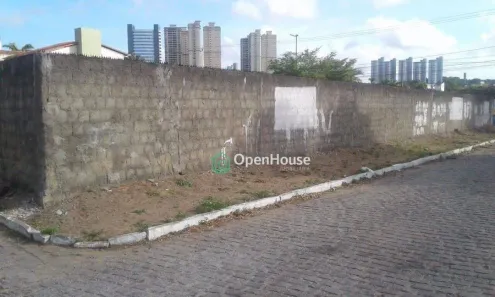 Lote/Terreno à venda, 700m² no Candelária, Natal