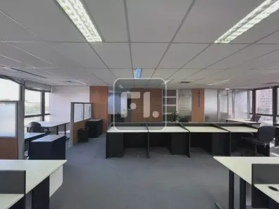 Sala Comercial para alugar, 231m² no Vila Olímpia, São Paulo