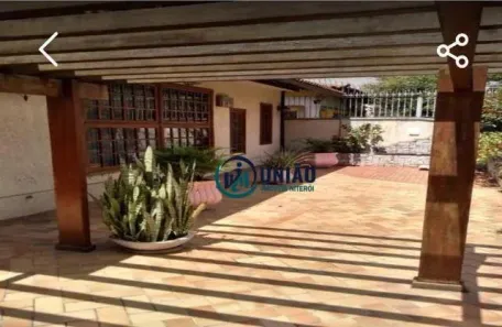 Casa com 5 Quartos à venda, 360m² no São Francisco, Niterói