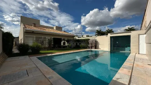 Casa com 4 Quartos à venda, 368m² no Jardim do Lago, Uberaba