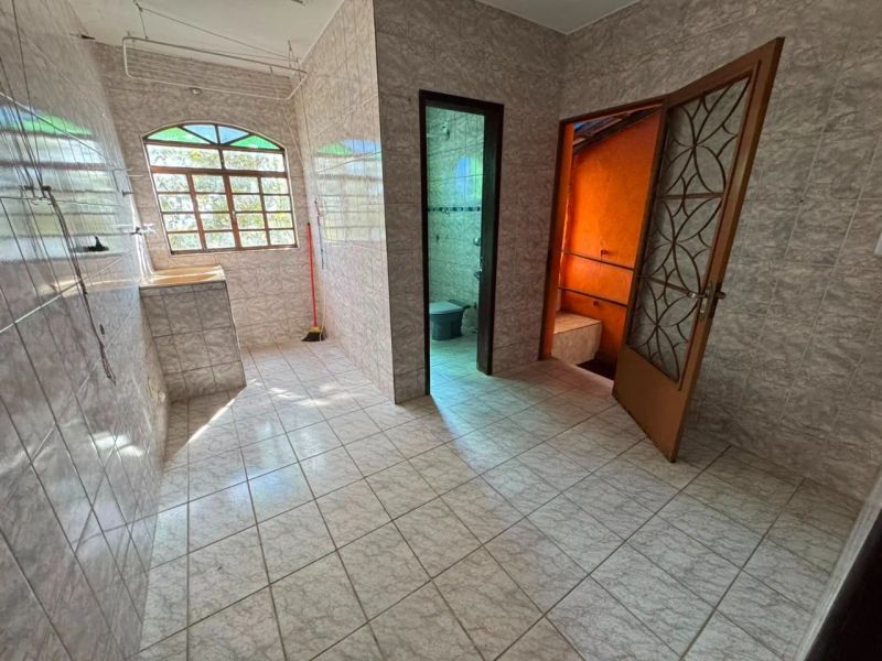 Casa com 2 quartos — Santo André, Belo Horizonte