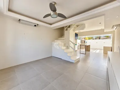 Casa de Condomínio com 2 Quartos à venda, 85m² no Humaitá, Porto Alegre