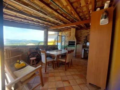 Casa com 4 Quartos à venda, 140m² no Santa Maria, Juiz de Fora