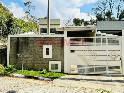 Casa de Condomínio com 3 Quartos à venda, 148m² no Canjica (Terra Preta), Mairiporã