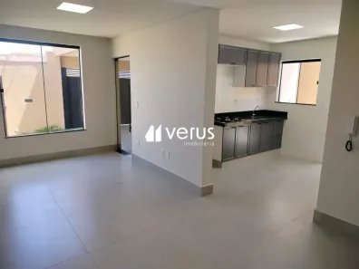 Casa com 3 Quartos à venda, 145m² no Laranjeiras, Uberlândia