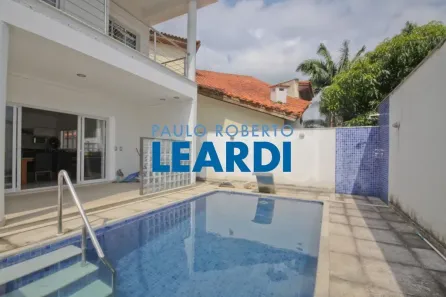 Casa de Condomínio com 3 Quartos à venda, 455m² no Alphaville, Santana de Parnaíba