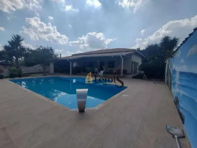 Fazenda/Sítio com 3 Quartos à venda, 220m² no Santa Inês, Itu