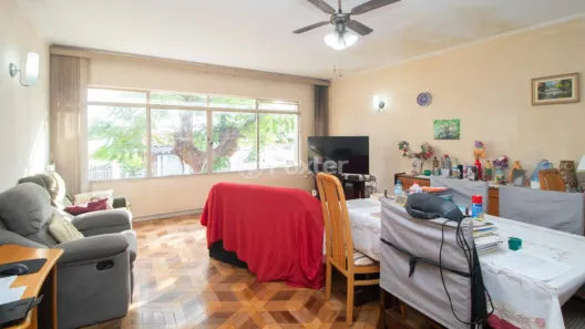 Casa com 3 Quartos à venda, 237m² no Bosque da Saúde, São Paulo