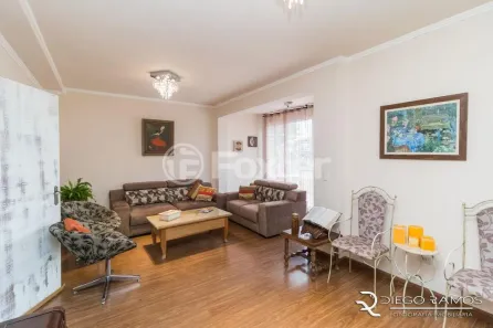 Casa com 4 Quartos à venda, 308m² no Jardim do Salso, Porto Alegre