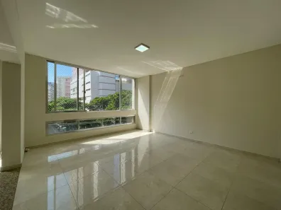 Apartamento com 4 Quartos à venda, 300m² no Gonzaga, Santos