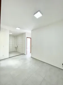 Apartamento com 2 Quartos para alugar, 45m² no Praia da Baleia, Serra