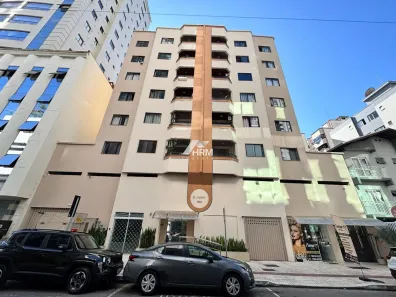 Apartamento com 2 Quartos à venda, 70m² no Centro, Balneário Camboriú