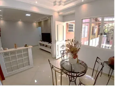 Sobrado com 3 Quartos à venda, 303m² no Jardim Palmira, Guarulhos
