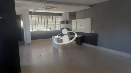 Sala Comercial para alugar, 405m² no Saraiva, Uberlândia