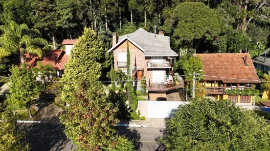 Casa com 3 Quartos à venda, 300m² no Centro, Gramado