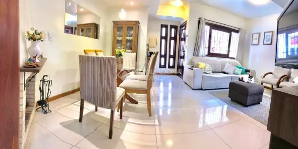 Casa de Condomínio com 3 Quartos à venda, 173m² no Medianeira, Porto Alegre