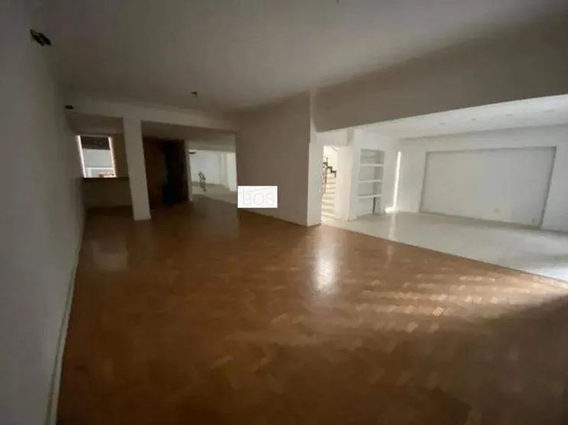 Casa com 6 quartos — Savassi, Belo Horizonte