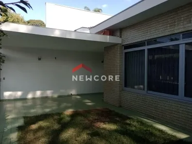 Sobrado com 3 Quartos à venda, 260m² no Indianópolis, São Paulo