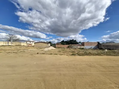 Lote/Terreno com 1 Quarto à venda, 1m² no Bateias, Vitória da Conquista