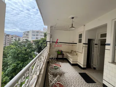 Apartamento com 3 Quartos para alugar, 145m² no Santa Teresa, Rio de Janeiro