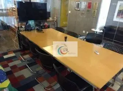 Sala Comercial para alugar, 167m² no Vila Olímpia, São Paulo