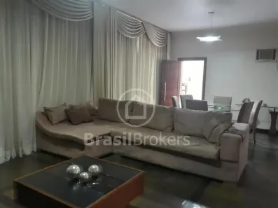 Casa com 4 Quartos à venda, 320m² no Jardim Guanabara, Rio de Janeiro