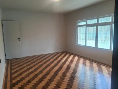 Casa com 3 Quartos para alugar, 140m² no Jardim Bonfiglioli, São Paulo