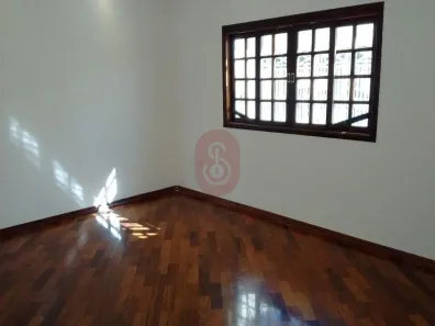 Casa com 2 Quartos à venda, 90m² no Vila Carrão, São Paulo
