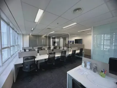 Sala Comercial para alugar, 197m² no Vila Olímpia, São Paulo