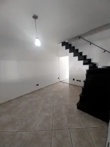 Sobrado com 3 Quartos à venda, 168m² no Parque Jaçatuba, Santo André