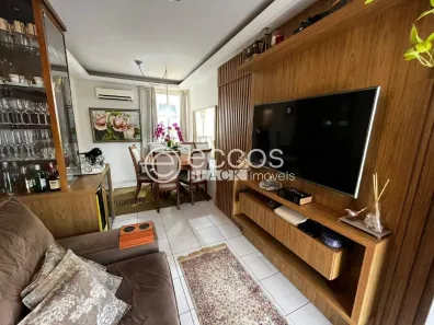 Casa de Condomínio com 3 Quartos à venda, 75m² no Mercês, Uberaba