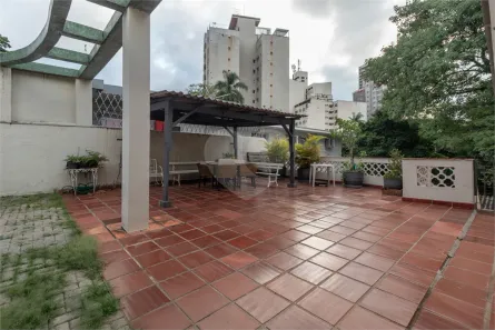 Casa com 3 Quartos à venda, 300m² no Sumaré, São Paulo