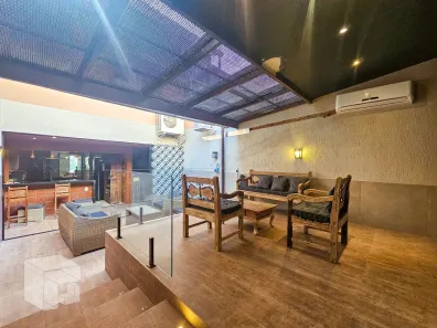 Casa com 3 Quartos à venda, 165m² no Lagoa, Macaé