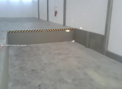 Galpão/Depósito/Armazém para alugar, 550m² no Porto Seco Pirajá, Salvador