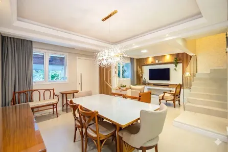 Sobrado com 3 Quartos à venda, 150m² no Pilarzinho, Curitiba