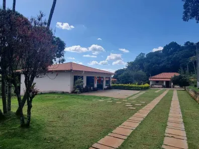 Fazenda/Sítio com 8 Quartos à venda, 500m² no , Mateus Leme