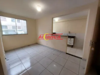 Casa de Condomínio com 2 Quartos à venda, 48m² no Jardim Presidente Dutra, Guarulhos