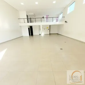 Ponto Comercial para alugar, 200m² no Alvinópolis, Atibaia