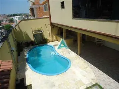 Sobrado com 3 Quartos à venda, 400m² no Vila Valparaíso, Santo André